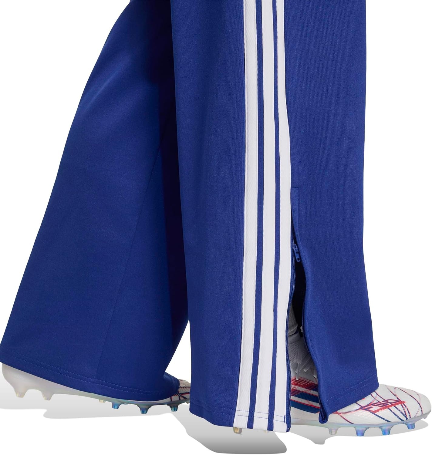 image:imageadidas Womens 2026 World Cup Fan ApparelMystery InkPure RubyWhite