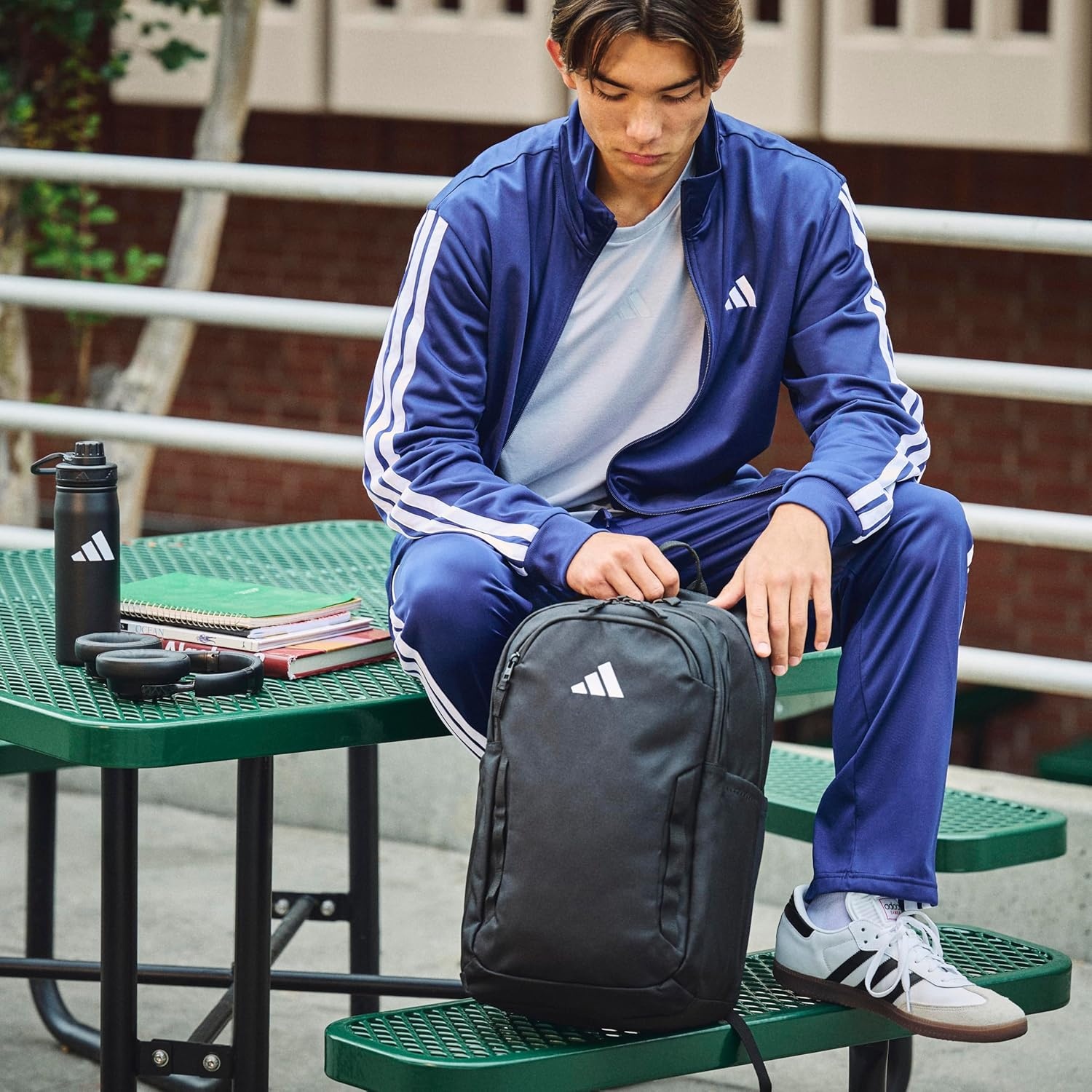 image:imageadidas Amplifier Backpack for Laptop School and Gym 28LWhiteBlackRegular