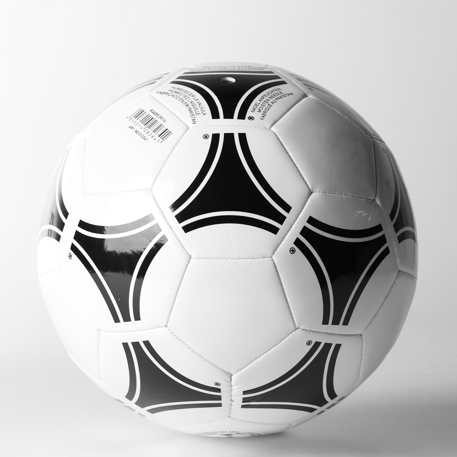 image:imageadidas UnisexAdult Tango Glider Soccer BallWhiteBlack