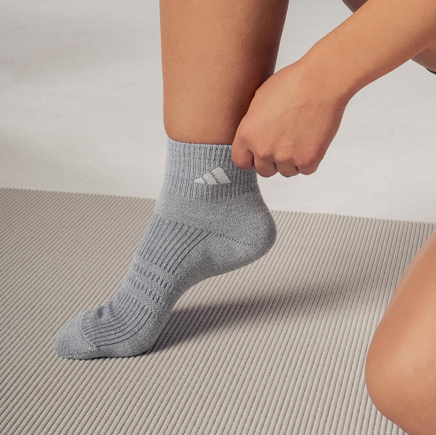 image:imageadidas Womens Superlite Quarter Ankle Socks 6 Pairs Lightweight amp BreathableTropic BloomDusky Ink BlueOrange Tint3
