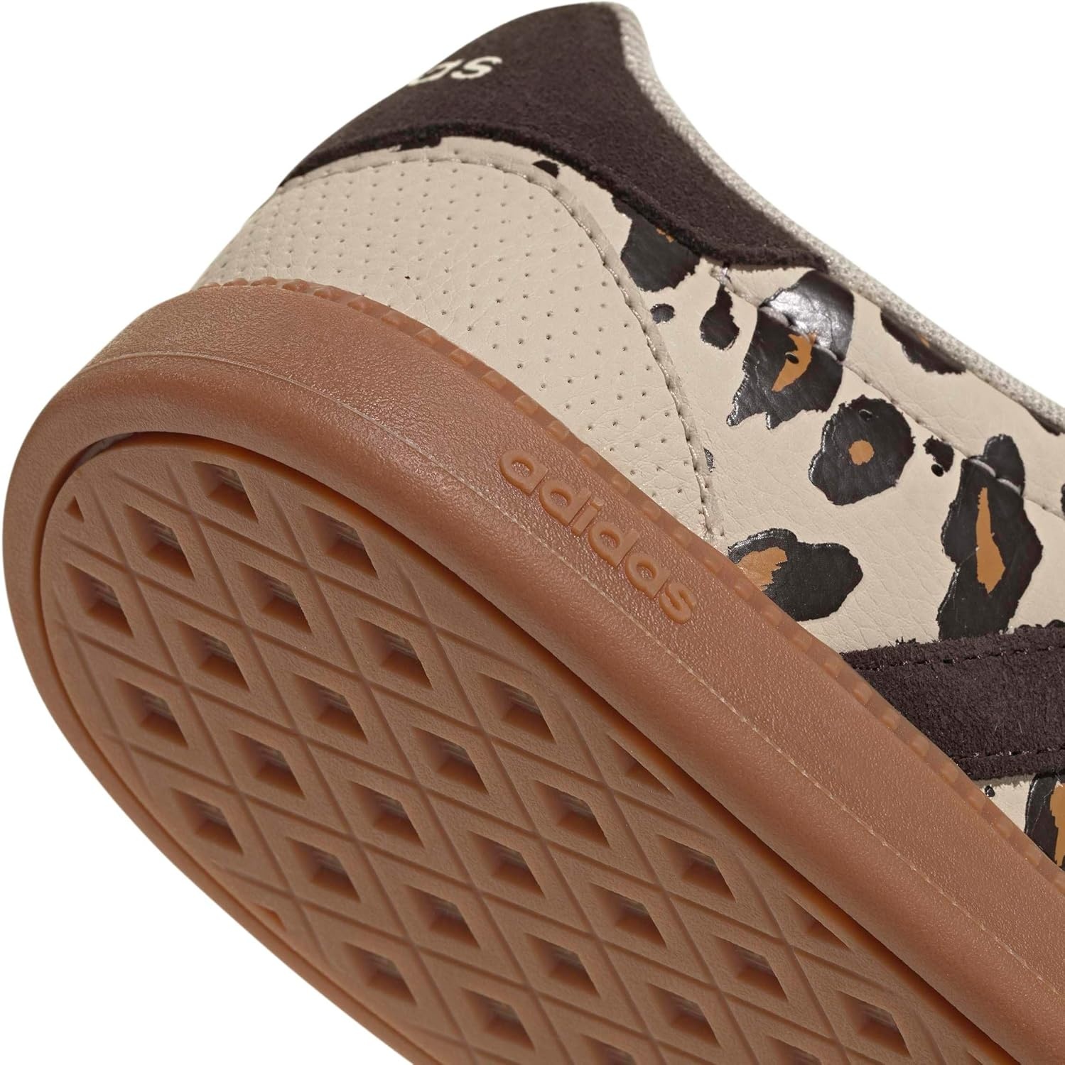 image:imageadidas Womens Breaknet Sleek SneakersCrystal LinenAurora CoffeeMatte Gold