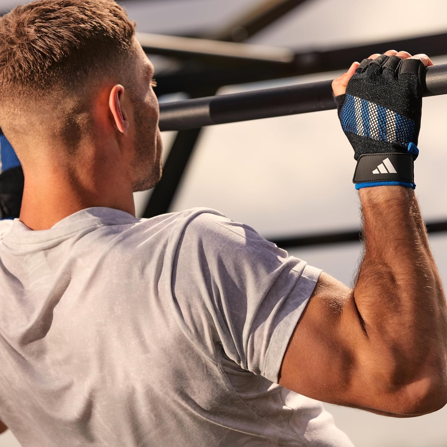 image:imageAdidas Performance Weightlifting Gloves Fingerless Aeroready Workout GlovesXLarge
