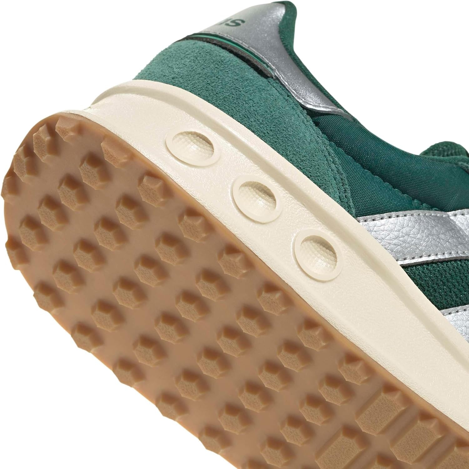 image:imageAdidas Mens Run 84Collegiate GreenSilver MetallicWarm Vanilla